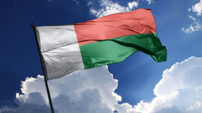Eliteglobalnews-madagascar-flag_6452049